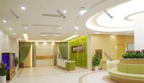 成都九龙医院大厅环境图.png