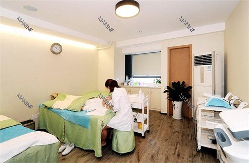 南京伊菲斯医疗美容.jpg