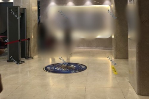 哈尔滨爱尔眼科医院大厅.jpg