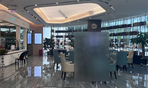 北京劲松口腔（望京院）等待区环境.jpg