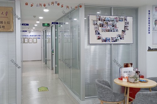 深圳维港口腔罗湖翠竹门店环境图.jpg