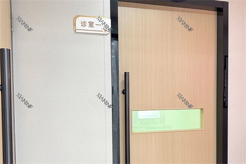 深圳希玛爱康健福田店诊室门.jpg