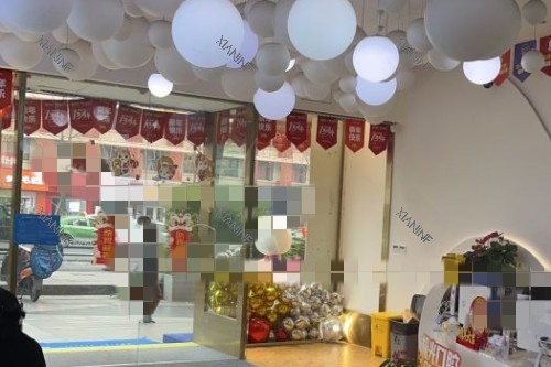 成都极光口腔(金牛店)大厅环境.jpg