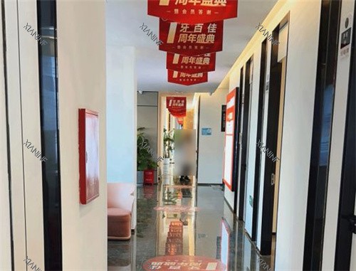 马鞍山牙百佳口腔走廊.jpg