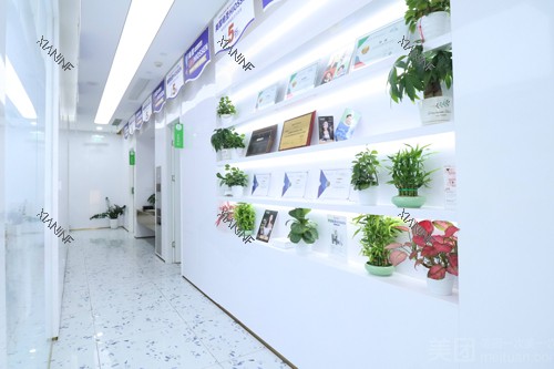 成都英博口腔青羊店环境图.jpg