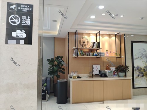 珠海同步齿科(暨南大学店)环境.jpg