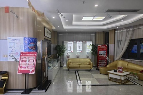 宜兴金铂利口腔大厅.jpg
